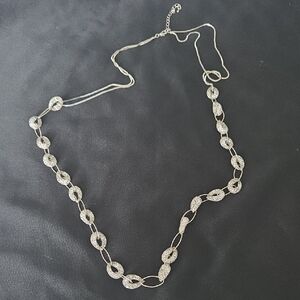 Elegant Silver Necklace